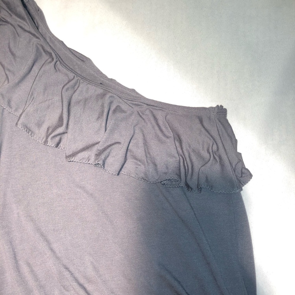 American Eagle One-Shoulder Ruffle Top - Picture 3 of 4